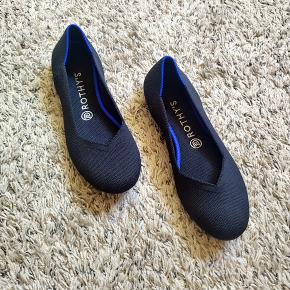 Rothy’s The Flat Round Toe Slip On Ballet Shoe Black Sz 7 - Picture 1 of 8